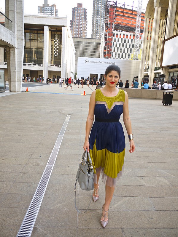 New York Fashion Week: Day 2, NYFW, Laura Lily, BCBG pleated dress, Modalu England Pippa, NYC streetstyle, 