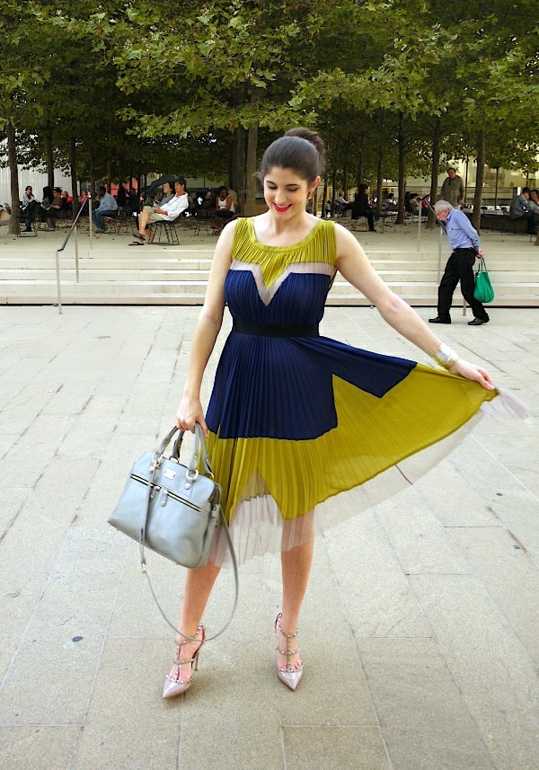 New York Fashion Week: Day 2, NYFW, Laura Lily, BCBG pleated dress, Modalu England Pippa, NYC streetstyle, 