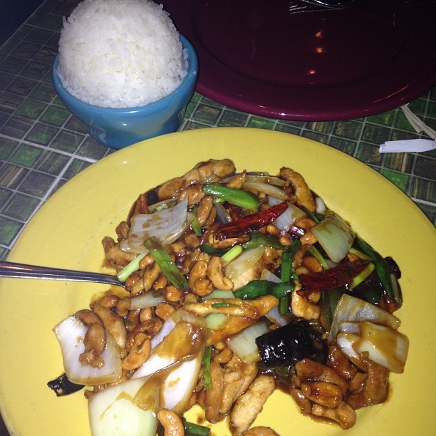 I love Thai food!!! Dinner with D tonight