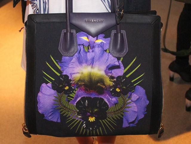 Givenchy, Givenchy handbag, Givenchy floral bag, Laura Yazdi, Laura Lily, LuckyFABB, luckyfabb west coast, blogger conference, fashion event, luckymagazine blog conference, sls hotel, beverly hills, fashion blogger