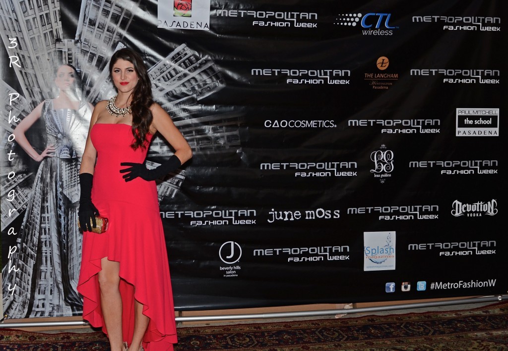 Met Fashion,Metropolitan Fashion Week Closing Gala, LA Fashion Blogger Laura Lily, Los Angeles fashion blogger, BCBGMAXAZRIA Evangelina dress, red high low bcbg dress, what to wear to a black tie gala, 