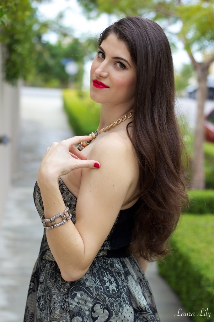 12 Days of Holiday Style: Outfit 7 , LA Fashion BLogger Laura Lily, what to wear to a holiday party, red vintage pencil skirt, lace peplum top Charlotte Russe, Charles David wood wedge black patent heels, best holiday outfits, perfect date night outfit, 