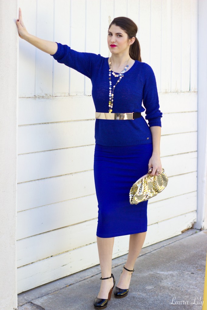 Blue Monochrome 1,sweater and skirt, Bank Fashion UK, LA Fashion Blogger Laura Lily, cute wear to work outfits, blue midi skirt, affordable fashion, 