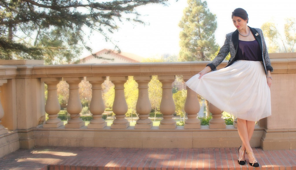 Lady in Boucle and Tulle, LA Fashion Blogger Laura Lily, white tulle skirt, boucle blazer, affordable fashion blog, parisian style, three r photography, great gatsby shoes, UCLA photo shoot,,