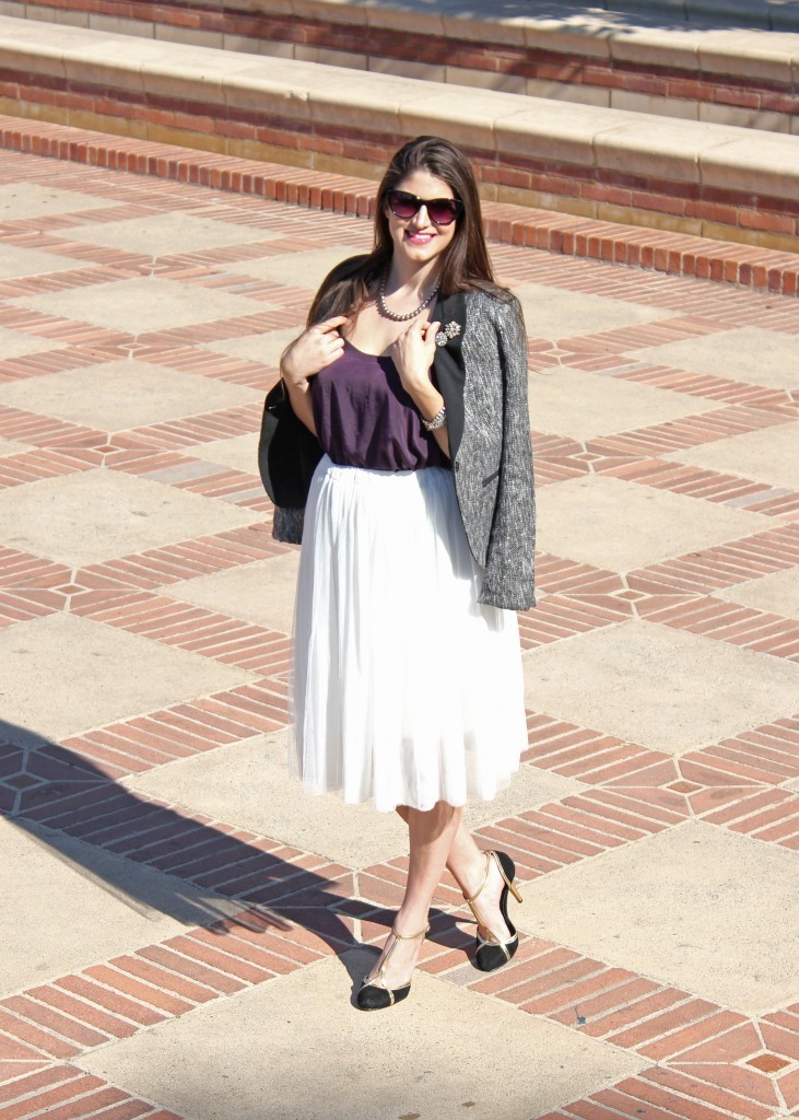 Lady in Boucle and Tulle, LA Fashion Blogger Laura Lily, white tulle skirt, boucle blazer, affordable fashion blog, parisian style, three r photography, great gatsby shoes, UCLA photo shoot,,
