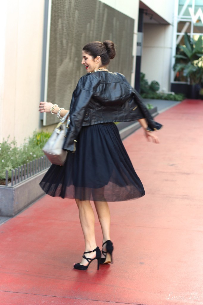 Lady in Red , black tulle skirt, red crop top, Modalu England pippa bag shark, LA Fashion Blogger Laura Lily, black flower brooch, affordable fashion, personal stylist, School of Style  55