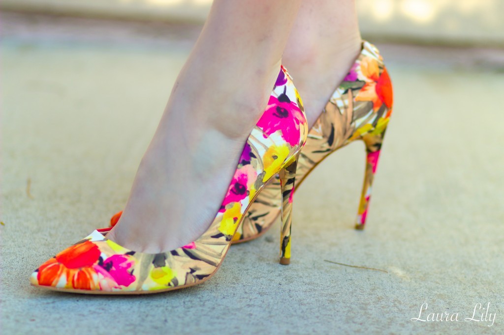 Easter Style,Easter Outfit ideas, LA Fashion BLogger Laura Lily, Ivanka Trump Floral pumps, Cute outfit ideas for spring, spring style, Haskell Gold orange flower earrings, 