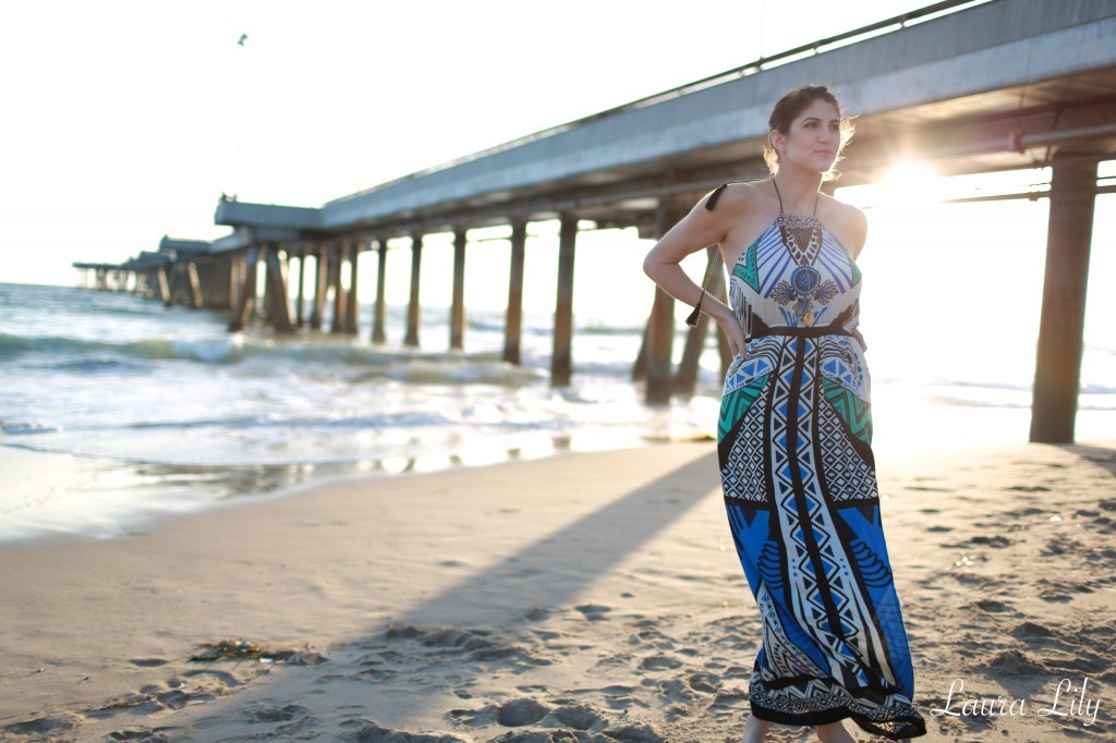 Pier  188,Under the Pier, Swell tribal print maxi dress, LA Fashion Blogger Laura Lily, Personal Stylists in Los Angeles, Tony Oberstar Photography,gold Gemini necklace AV Max accessories, gold palm tree necklace Emitations, Zero UV sunglasses, what to pack for Hawaii, 