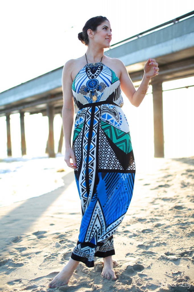 Pier  198,Under the Pier, Swell tribal print maxi dress, LA Fashion Blogger Laura Lily, Personal Stylists in Los Angeles, Tony Oberstar Photography,gold Gemini necklace AV Max accessories, gold palm tree necklace Emitations, Zero UV sunglasses, what to pack for Hawaii, 