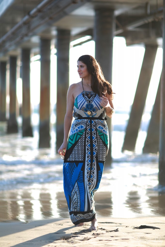 Pier  22,Under the Pier, Swell tribal print maxi dress, LA Fashion Blogger Laura Lily, Personal Stylists in Los Angeles, Tony Oberstar Photography,gold Gemini necklace AV Max accessories, gold palm tree necklace Emitations, Zero UV sunglasses, what to pack for Hawaii, 