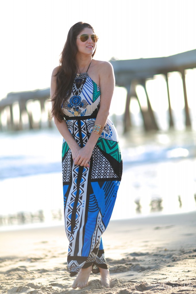 Pier  69,Under the Pier, Swell tribal print maxi dress, LA Fashion Blogger Laura Lily, Personal Stylists in Los Angeles, Tony Oberstar Photography,gold Gemini necklace AV Max accessories, gold palm tree necklace Emitations, Zero UV sunglasses, what to pack for Hawaii, 