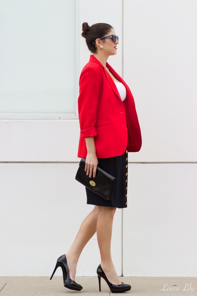 Thrifted Chic,Vintage Prep, LA Fashion Blogger Laura Lily, Personal Stylist in Los Angeles, red blazer with emblem, Jessica Simpson black patent pumps, prep style,