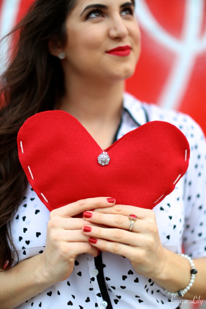 Love Wall in Los Angeles, Valentine's Day, Laura Lily, Express portofino top, printed heart top, Express sheer inset skirt, DIY heart clutch, Helen ficalora necklace, Tony Oberstar Photography, valentines day outfit ideas,