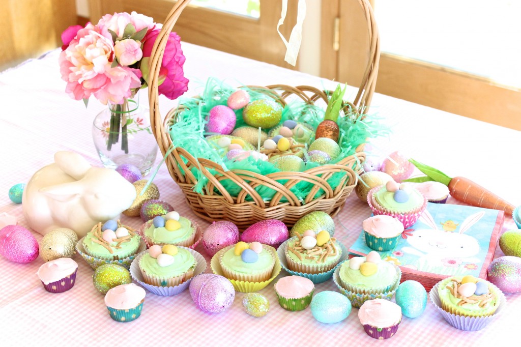 Easter Cupcakes, Easter baking, Easter decoration, Laura Lily lifestyle blogger, Laura Lily at Home,