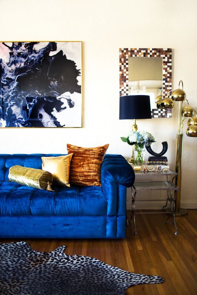 Song of Style, Aimee Song Home, Blue Velvet Couch, Laura Lily Blog, Los Angeles LifeStyle Blogger,Velvet Couch Envy, 