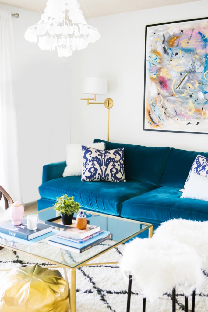 Song of Style, Aimee Song Home, Blue Velvet Couch, Laura Lily Blog, Los Angeles LifeStyle Blogger,Velvet Couch Envy,