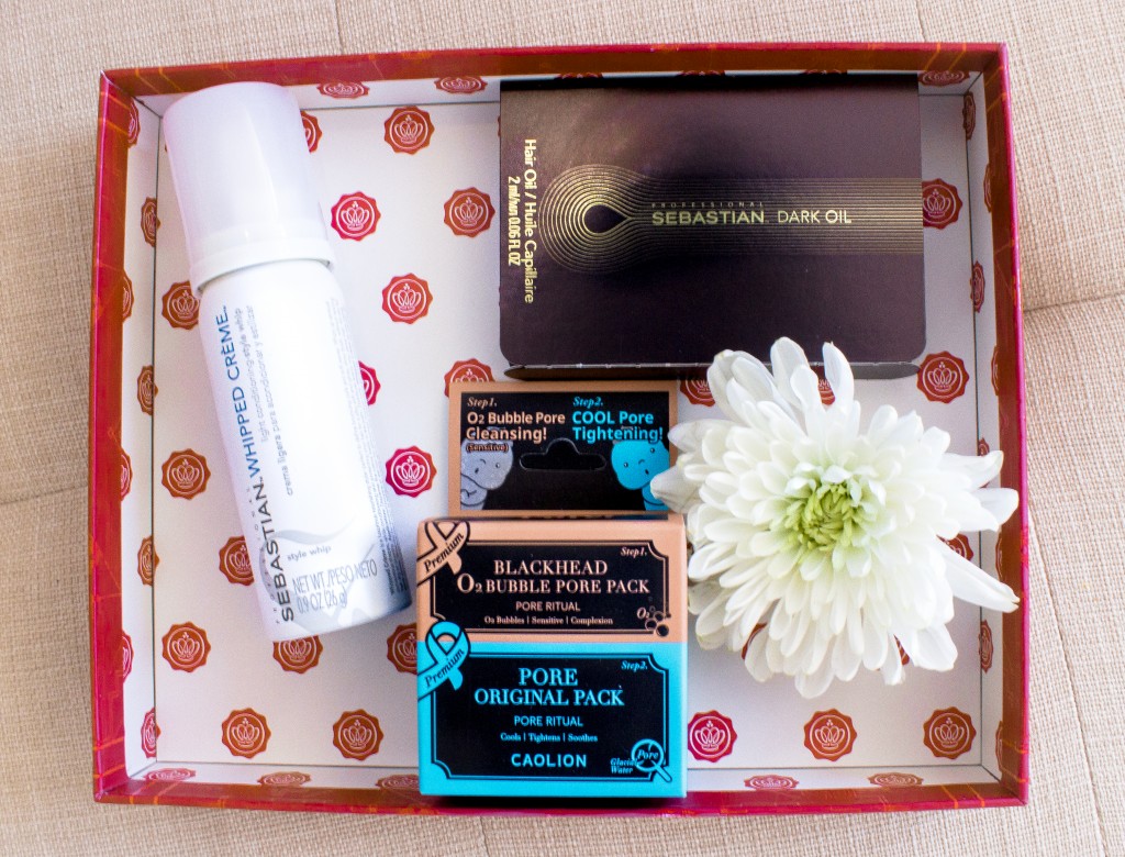 Laura Lily Fashion, Travel and Lifestyle Blog - Glambox Review and Giveaway,Broadway Tony Awards Glossybox