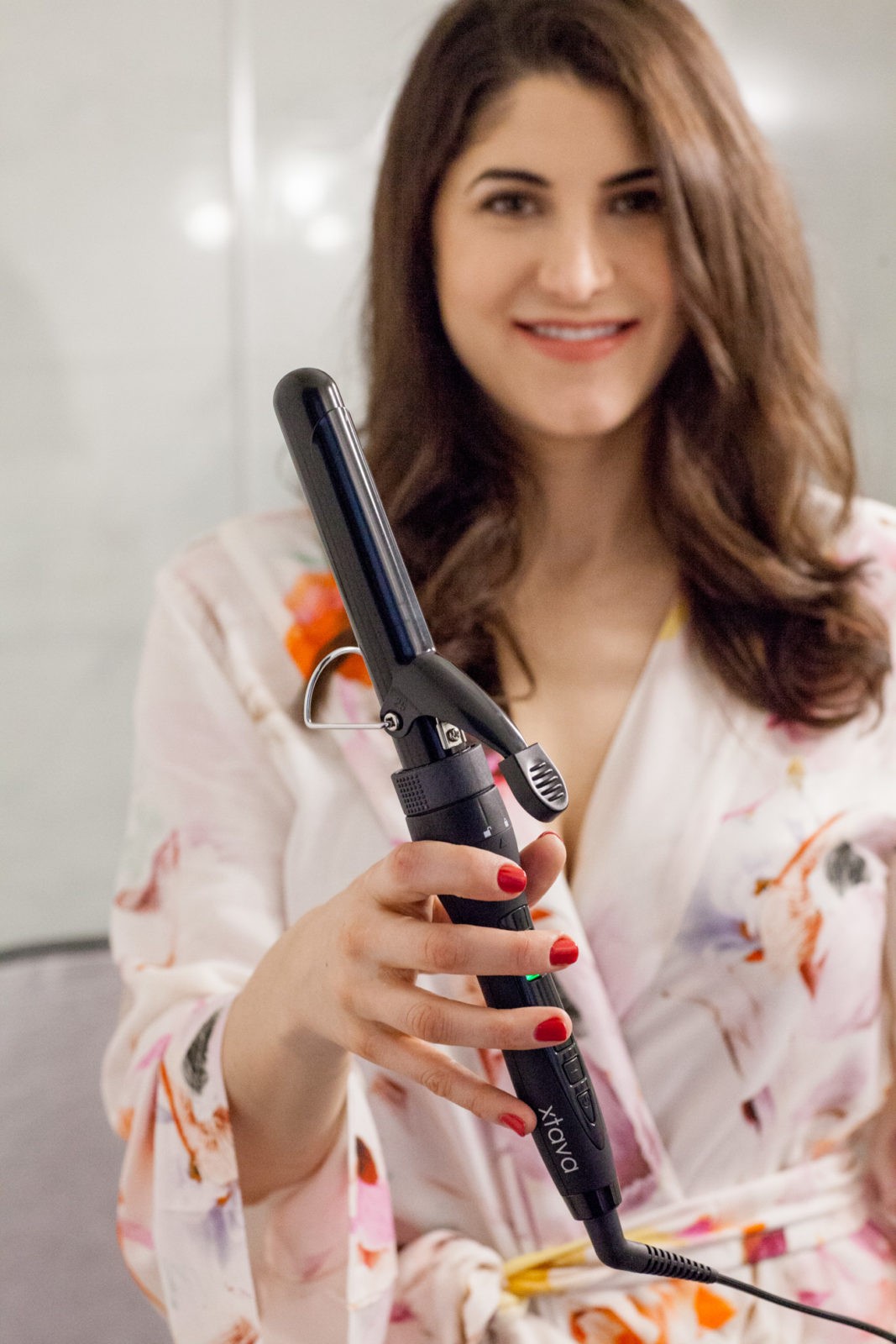 Xtava Curling Iron Review by Beauty Blogger Laura Lily,