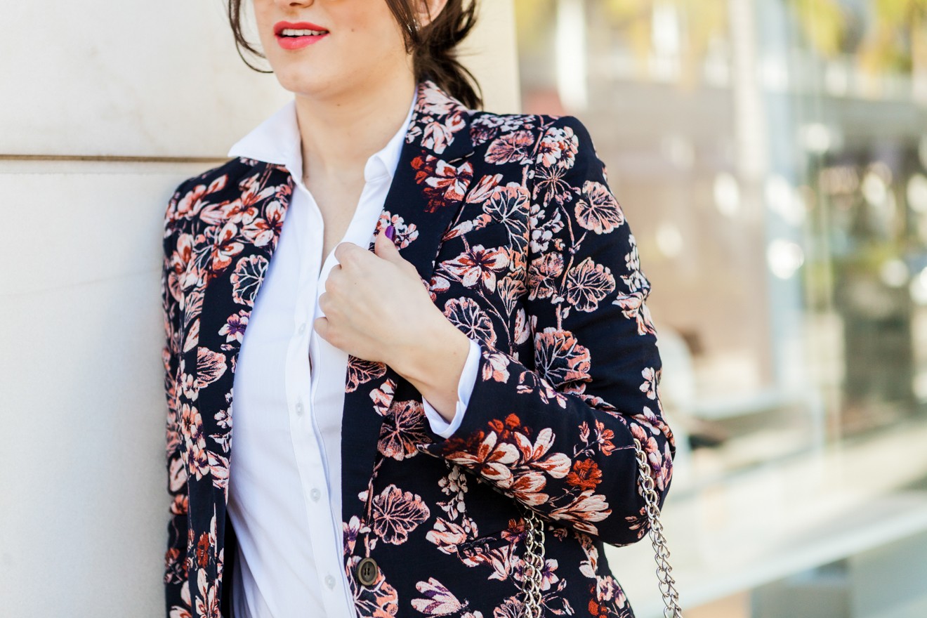 Spring Work Outfits, Ann Taylor Floral pant suit by Los Angeles Fashion Blogger Laura Lily, 