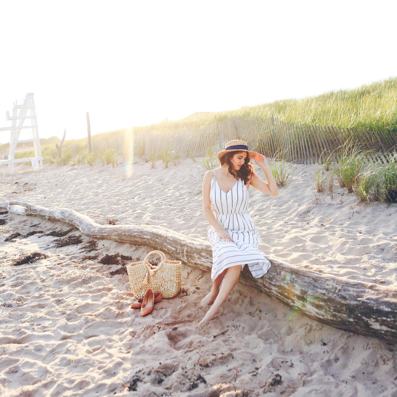 Hamptons Travel Guide, Laura Lily Fashion Travel and Lifestyle Blog, Best Places to See in The Hamptons, Ditch Plains Beach,