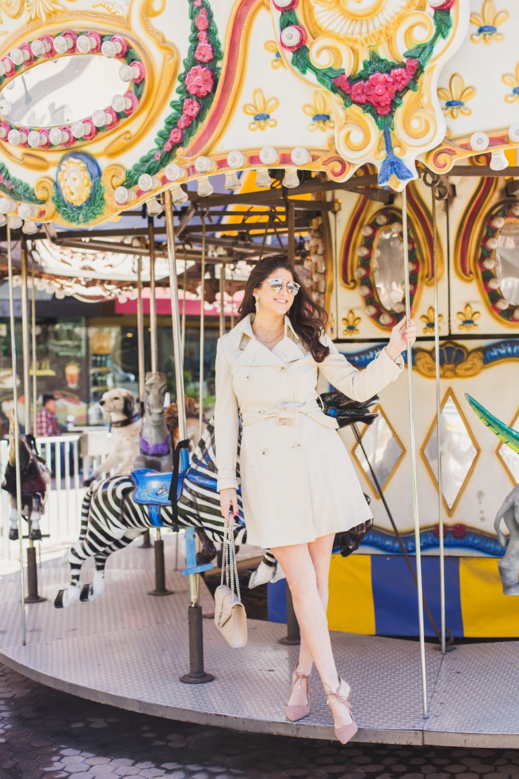 Best Trench Coats,Spring Work Outfits by Los Angeles Fashion Blogger Laura Lily,