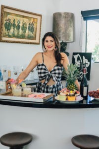 10 Party Hosting Tips Every Hostess Should Know by Lifestyle Blogger Laura Lily,