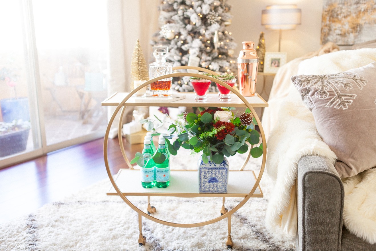 How to Setup a Holiday Bar Cart for a Party, Holiday Bar Cart Ideas, Gifts for her him and home from Bed Bath Beyond by Lifestyle Blogger Laura Lily,
