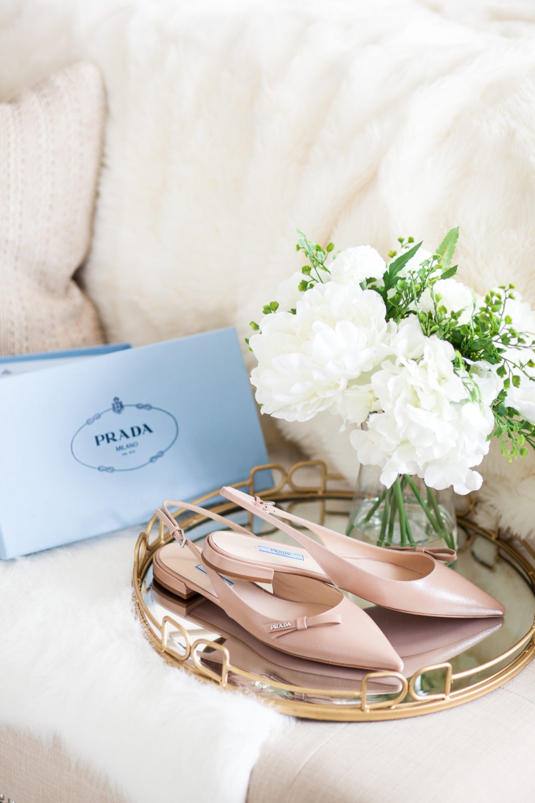 Spring Flats featured by top US fashion blogger Laura Lily