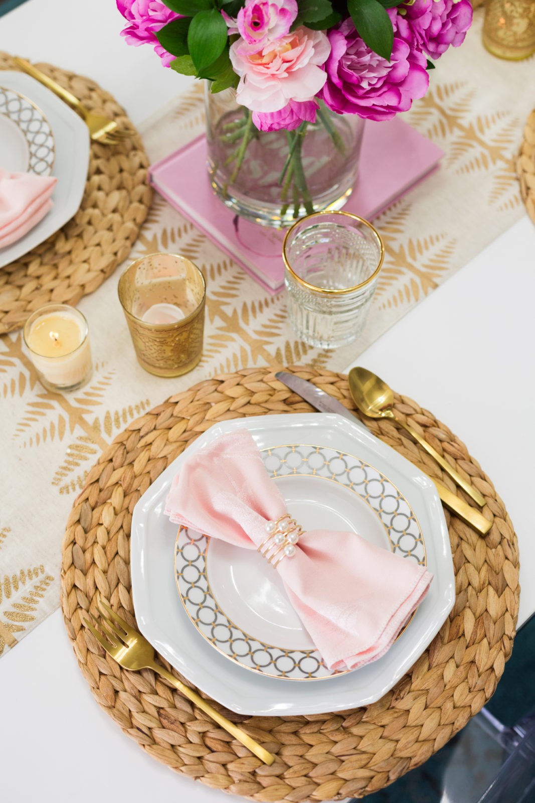 Easter Table Setting featured by top US lifestyle blogger Laura Lily