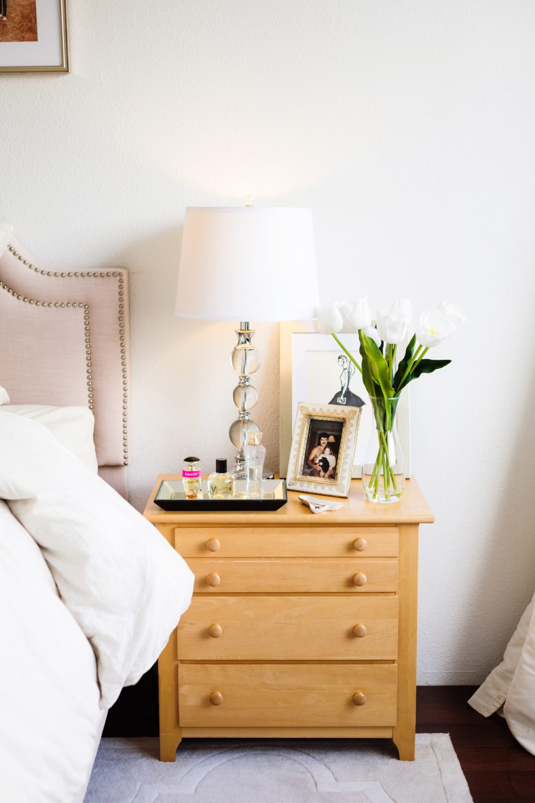 Moroccan Bedroom Decor featured by top US life and style blogger Laura Lily