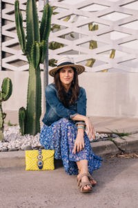 G0-To Summer Sandals Zappos Dansko Susie Style by Fashion Blogger Laura Lily,