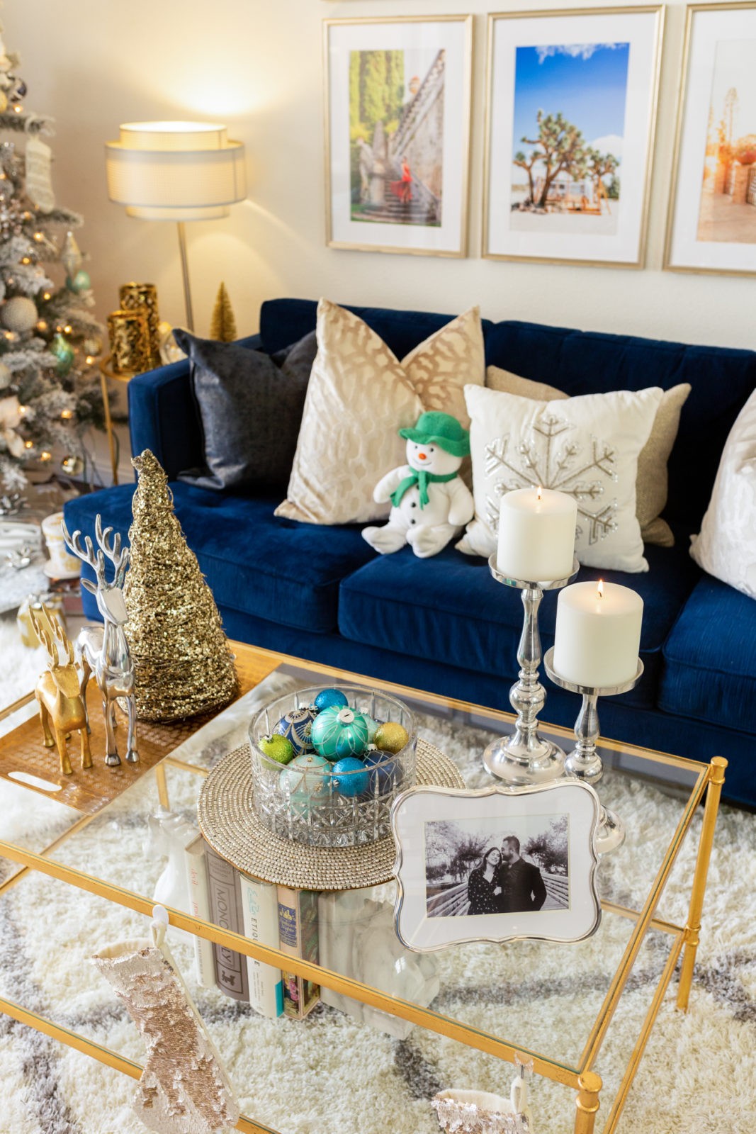 Holiday Home Decor 2019 by popular Los Angeles life and style blogger, Laura Lily: image of a living room with holiday home decor. 