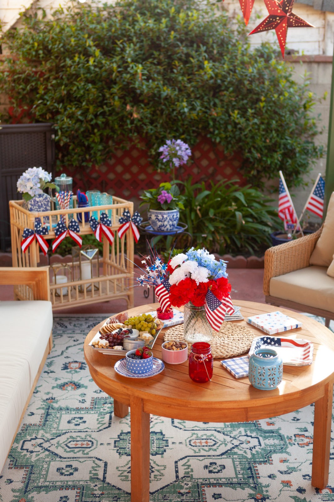 Fourth of July Decor + Party Ideas by Los Angeles Home Decor Blogger Laura Lily,