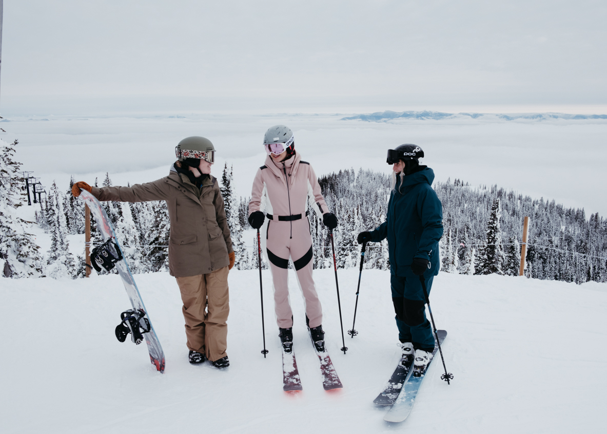Best Place to Ski in Canada and a recap of The Josie Hotel by Travel Blogger Laura Lily, Marriott Bonvoy hotels in Canada, Rossland, British Columbia, Skiing on Red Mountain Resort, 