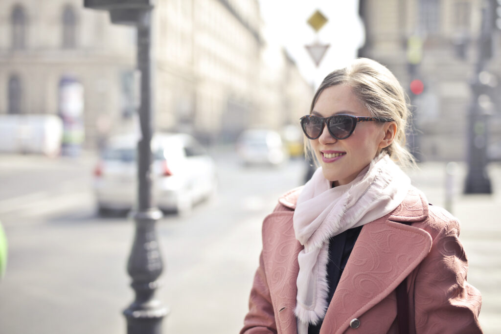 4 Trendy Ways to Style Your Sunglasses This Fall 